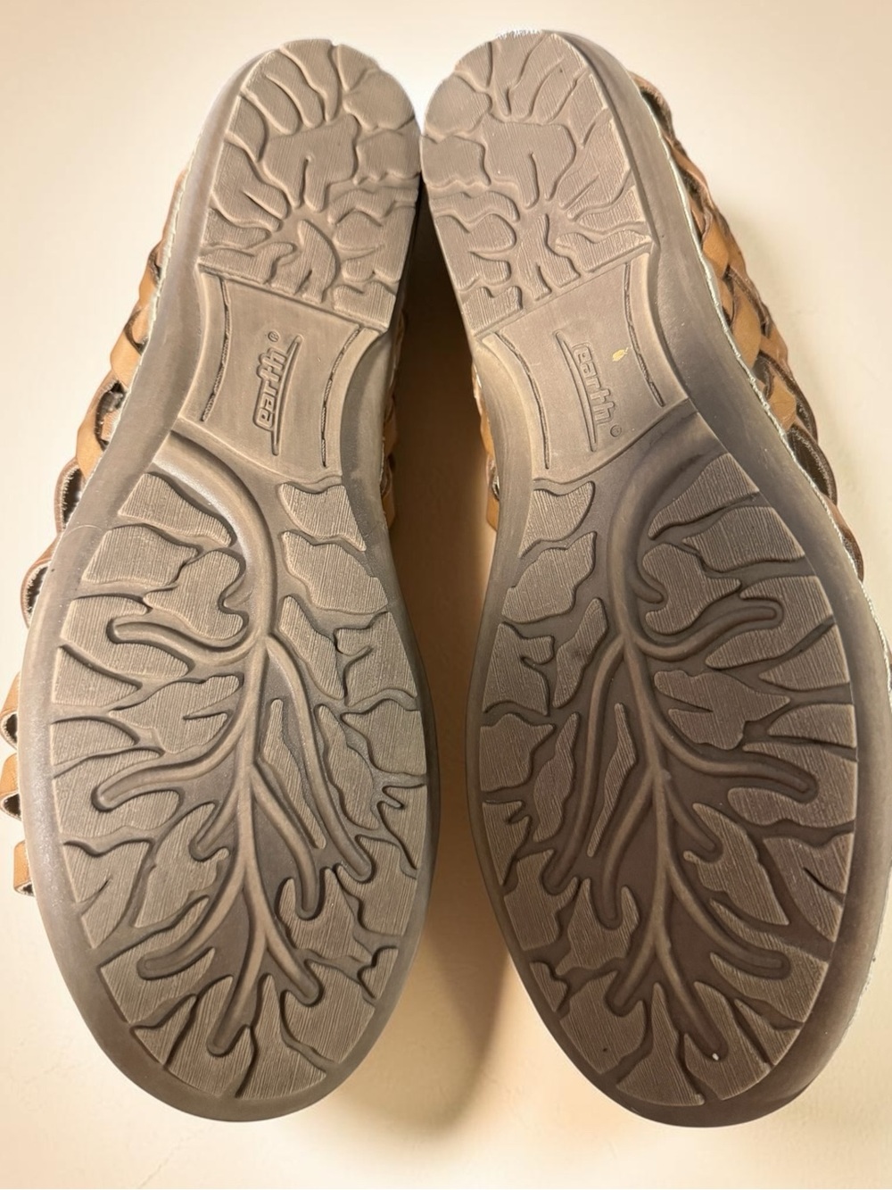 Earth Shoes Camellia Marconi Gladiators - Size 10 - Picture 10 of 15